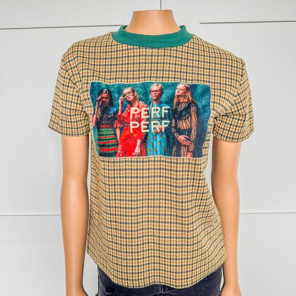 Y2K, Perf Perf, Houndstooth Mustard Yellow & Green Tee, Women’s Size Medium - Picture 2 of 8